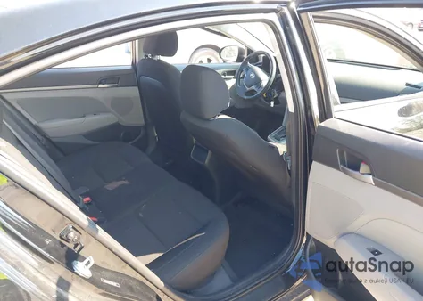 2018 Hyundai Elantra Sel z USA, uszkodzony, nr VIN 5NPD84LF6JH251367